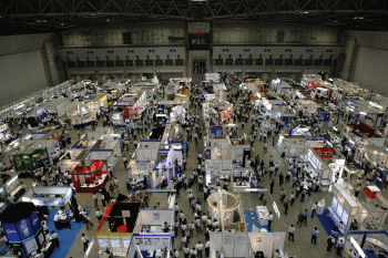 マイクロマシン/MEMS展の会場風景 (2009年)